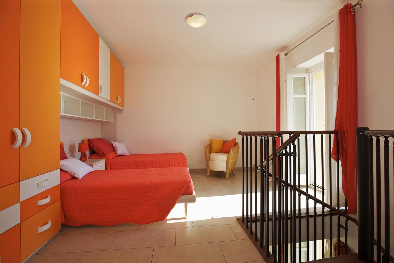 La Tranquillita Apartment ออกเจบบิโอ ภายนอก รูปภาพ